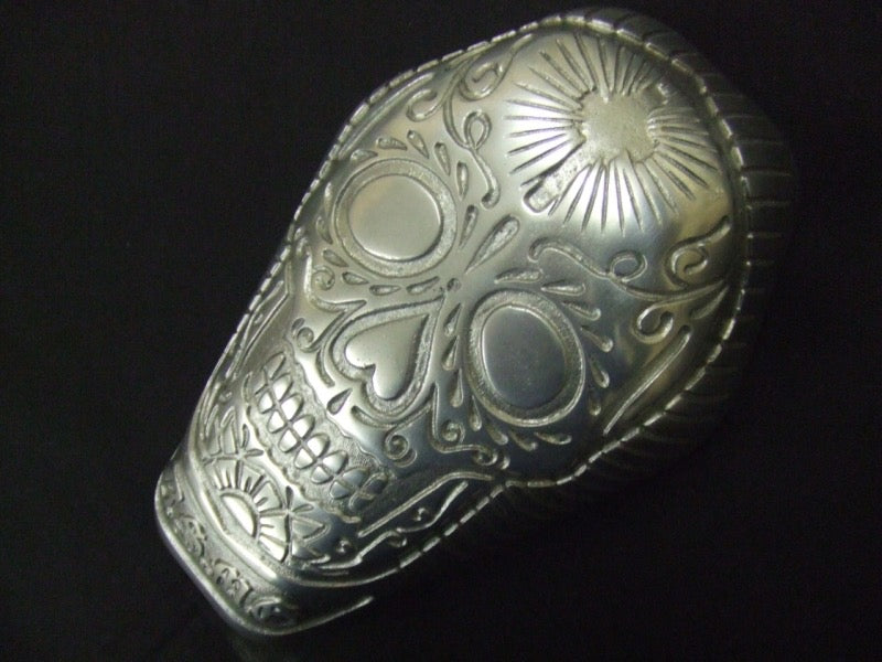 Skull Air Sucker